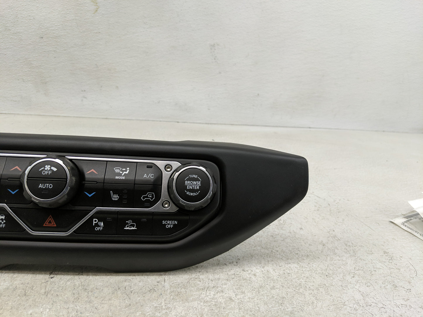 2021-2022 Jeep Wrangler Climate Control Module Temperature AC/Heater Replacement P/N:6SX94DX9 6SX94DX9AD Fits Fits 2021 2022