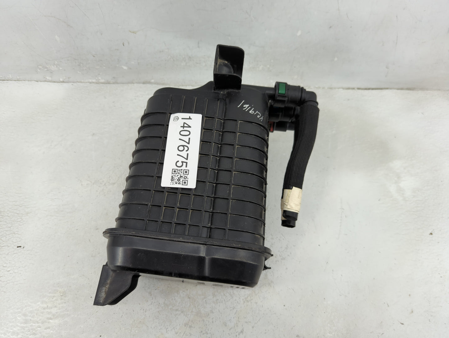 2021 Jeep Wrangler Fuel Vapor Charcoal Canister - Oemusedautoparts1.com