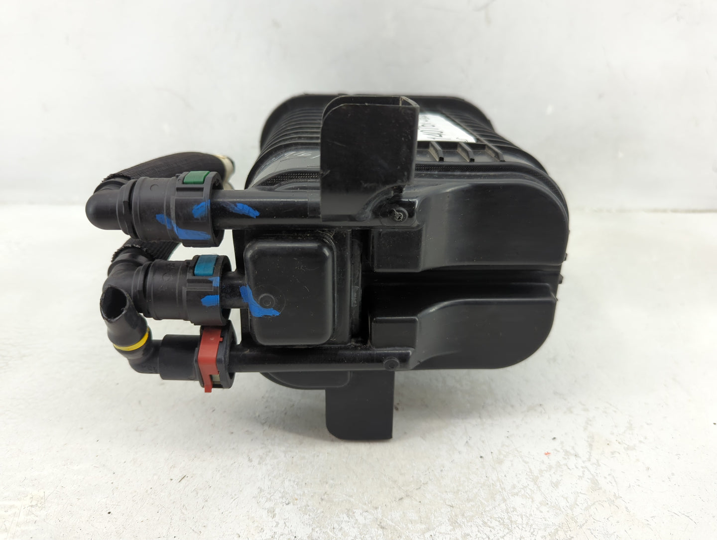 2021 Jeep Wrangler Fuel Vapor Charcoal Canister - Oemusedautoparts1.com