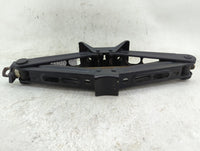 2021 Jeep Wrangler Spare Scissor Car Jack - Oemusedautoparts1.com
