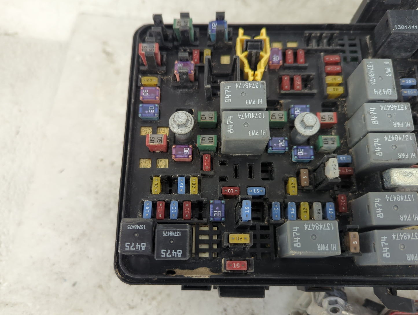2021 Jeep Wrangler Fusebox Fuse Box Panel Relay Module P/N:13814412 13748474, 13748475, 8474, 8475 Fits OEM Used Auto Parts 