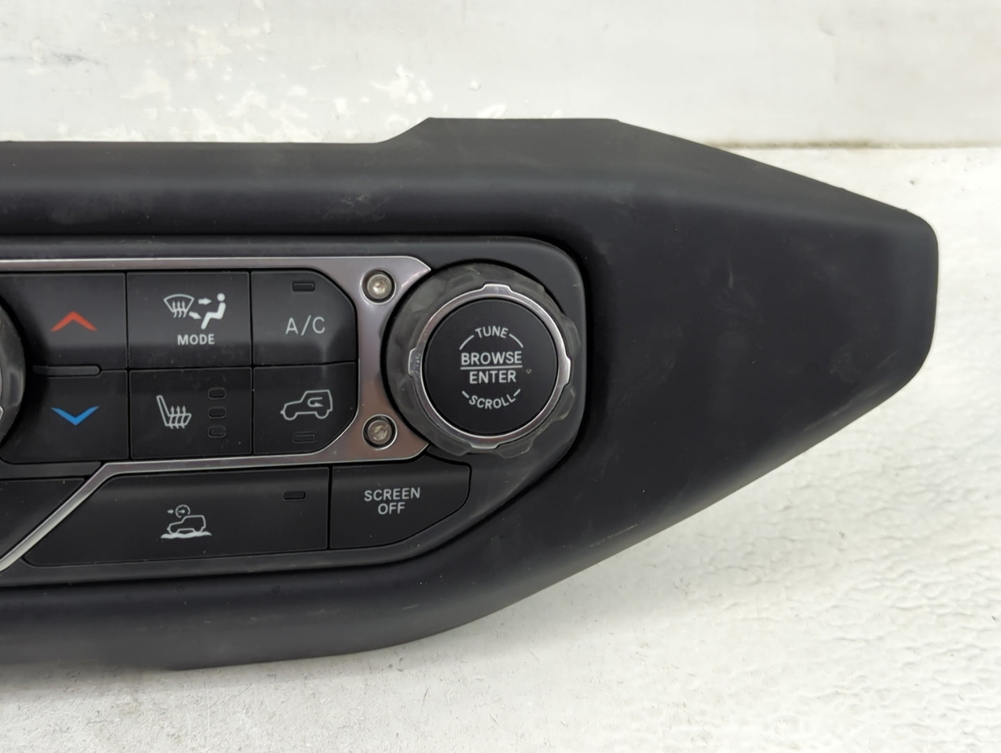 2021-2022 Jeep Wrangler Climate Control Module Temperature AC/Heater Replacement P/N:P6SX95DX9AD T317010900 Fits Fits 2021 2
