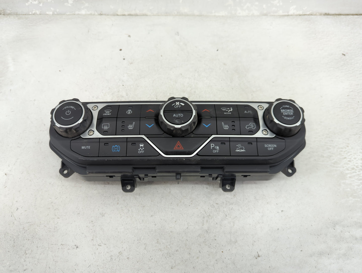 2021-2022 Jeep Wrangler Climate Control Module Temperature AC/Heater Replacement P/N:P6SX94DX9AD Fits Fits 2021 2022 OEM Use
