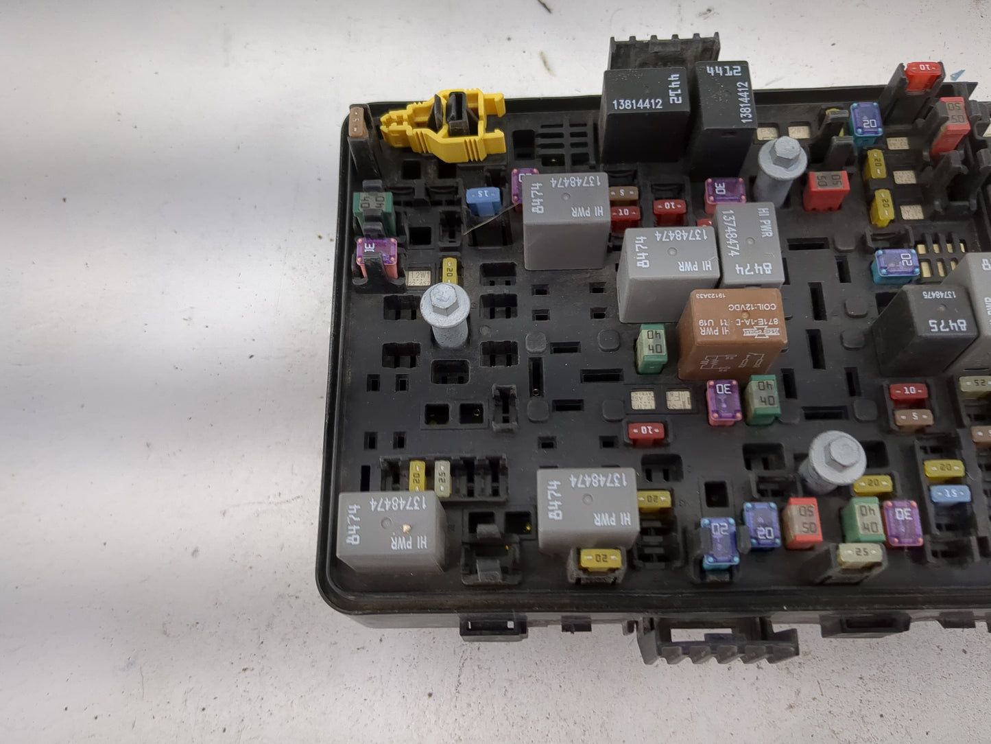 2021 Jeep Wrangler Fusebox Fuse Box Panel Relay Module P/N:13814412 13748474, 13748475 Fits OEM Used Auto Parts - Oemusedaut