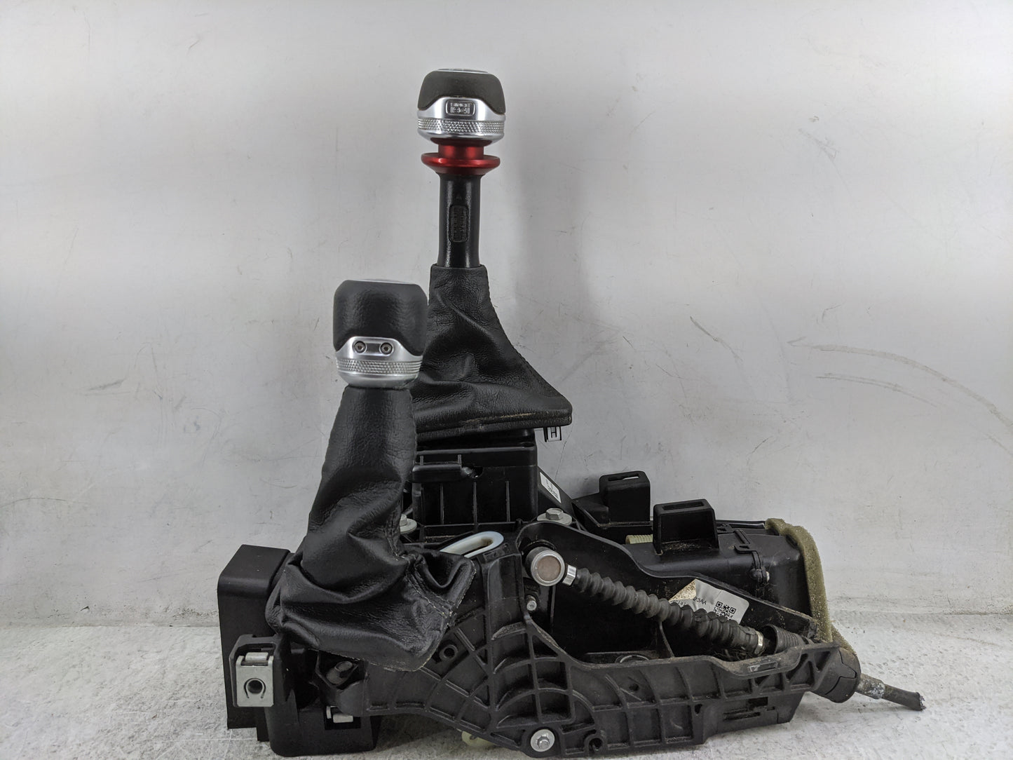 2021 Jeep Wrangler Floor Console Assembly Shifter - Oemusedautoparts1.com