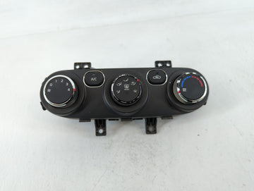 2021-2022 Jeep Wrangler Climate Control Module Temperature AC/Heater Replacement P/N:97250-B0AA0 Fits Fits 2021 2022 OEM Use