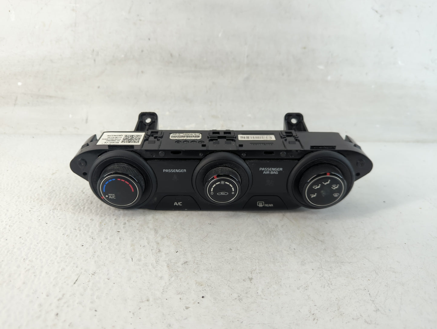 2019-2021 Kia Forte Climate Control Module Temperature AC/Heater Replacement P/N:97250-M6130WK Fits Fits 2019 2020 2021 OEM 