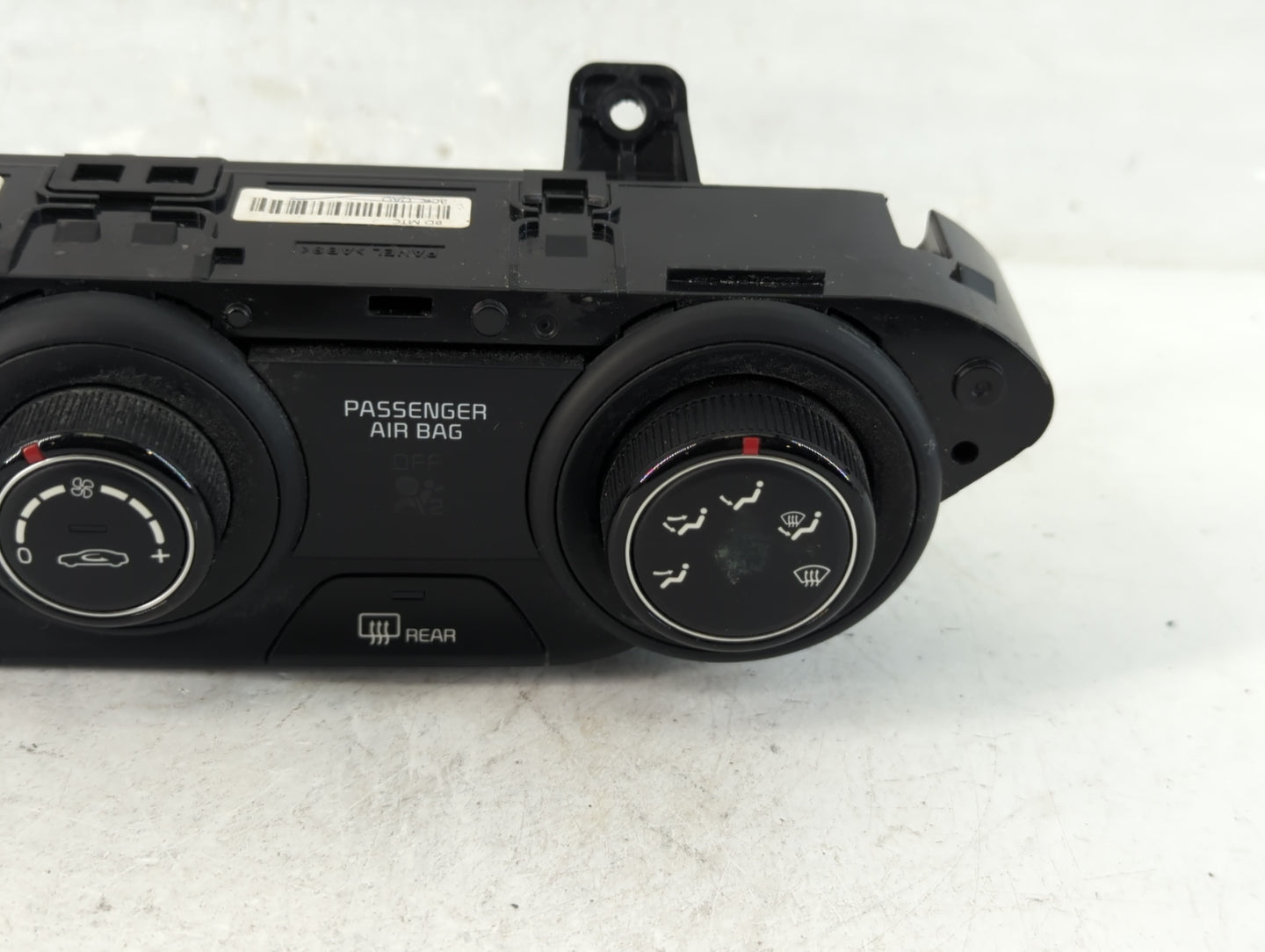 2019-2021 Kia Forte Climate Control Module Temperature AC/Heater Replacement P/N:97250-M6130WK Fits Fits 2019 2020 2021 OEM 