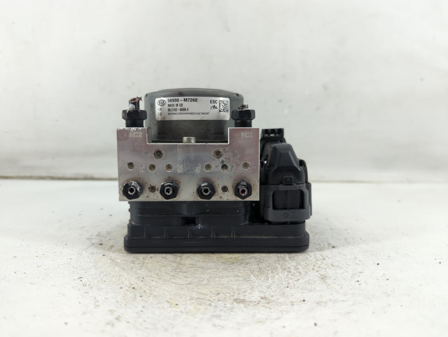 2019-2021 Kia Forte ABS Pump Control Module Replacement P/N:58900-M7260 Fits Fits 2019 2020 2021 OEM Used Auto Parts - Oemus