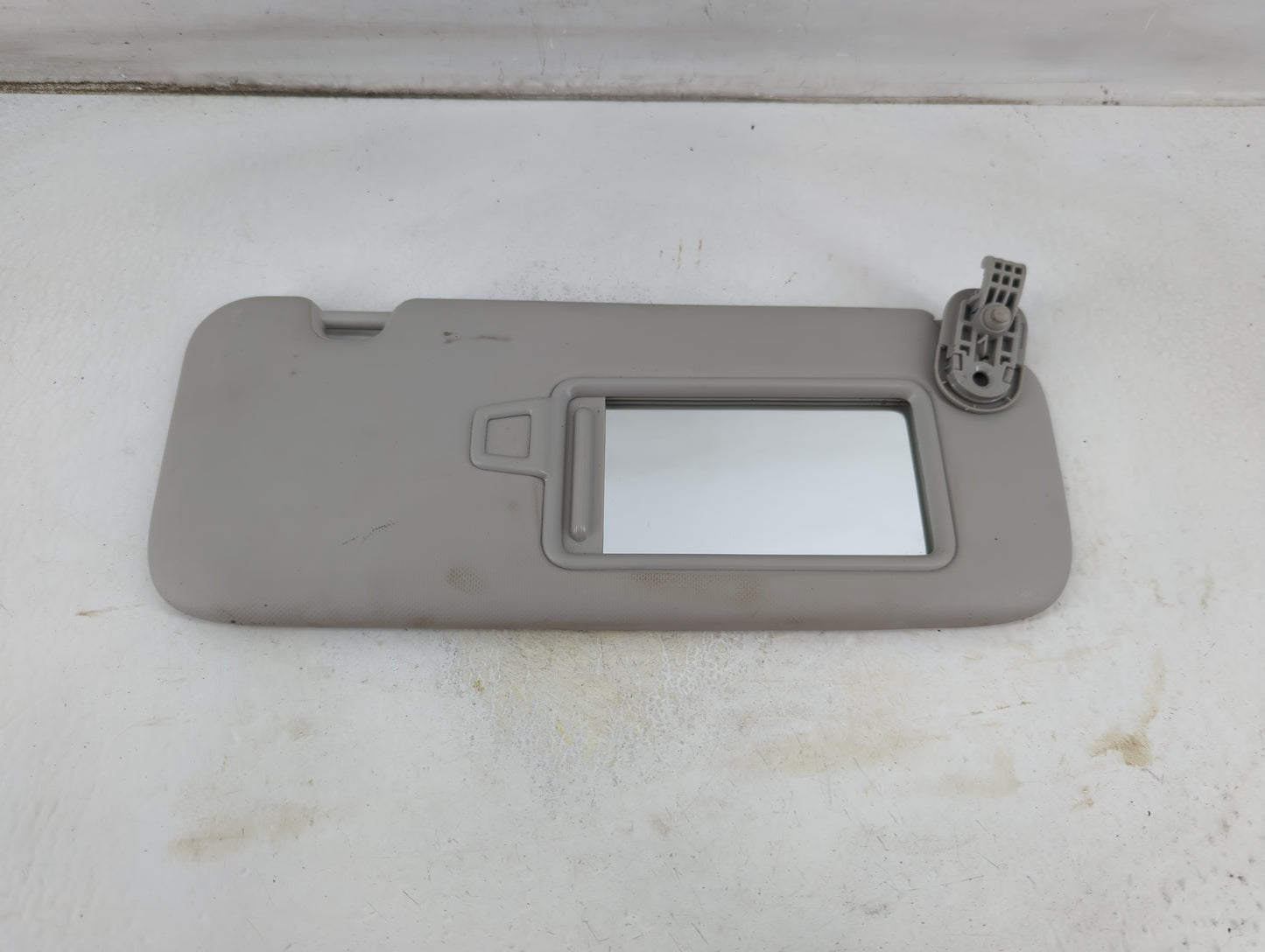 2019-2021 Kia Forte Sun Visor Shade Replacement Passenger Right Mirror Fits Fits 2019 2020 2021 OEM Used Auto Parts - Oemuse