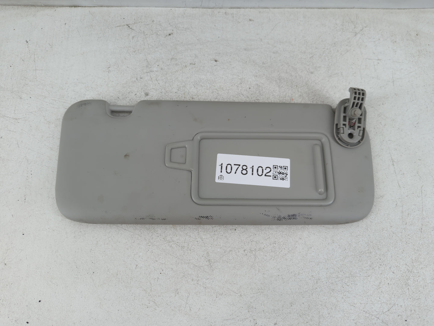 2019-2021 Kia Forte Sun Visor Shade Replacement Passenger Right Mirror Fits Fits 2019 2020 2021 OEM Used Auto Parts - Oemuse