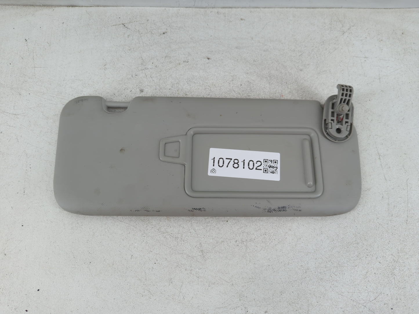 2019-2021 Kia Forte Sun Visor Shade Replacement Passenger Right Mirror Fits Fits 2019 2020 2021 OEM Used Auto Parts - Oemuse