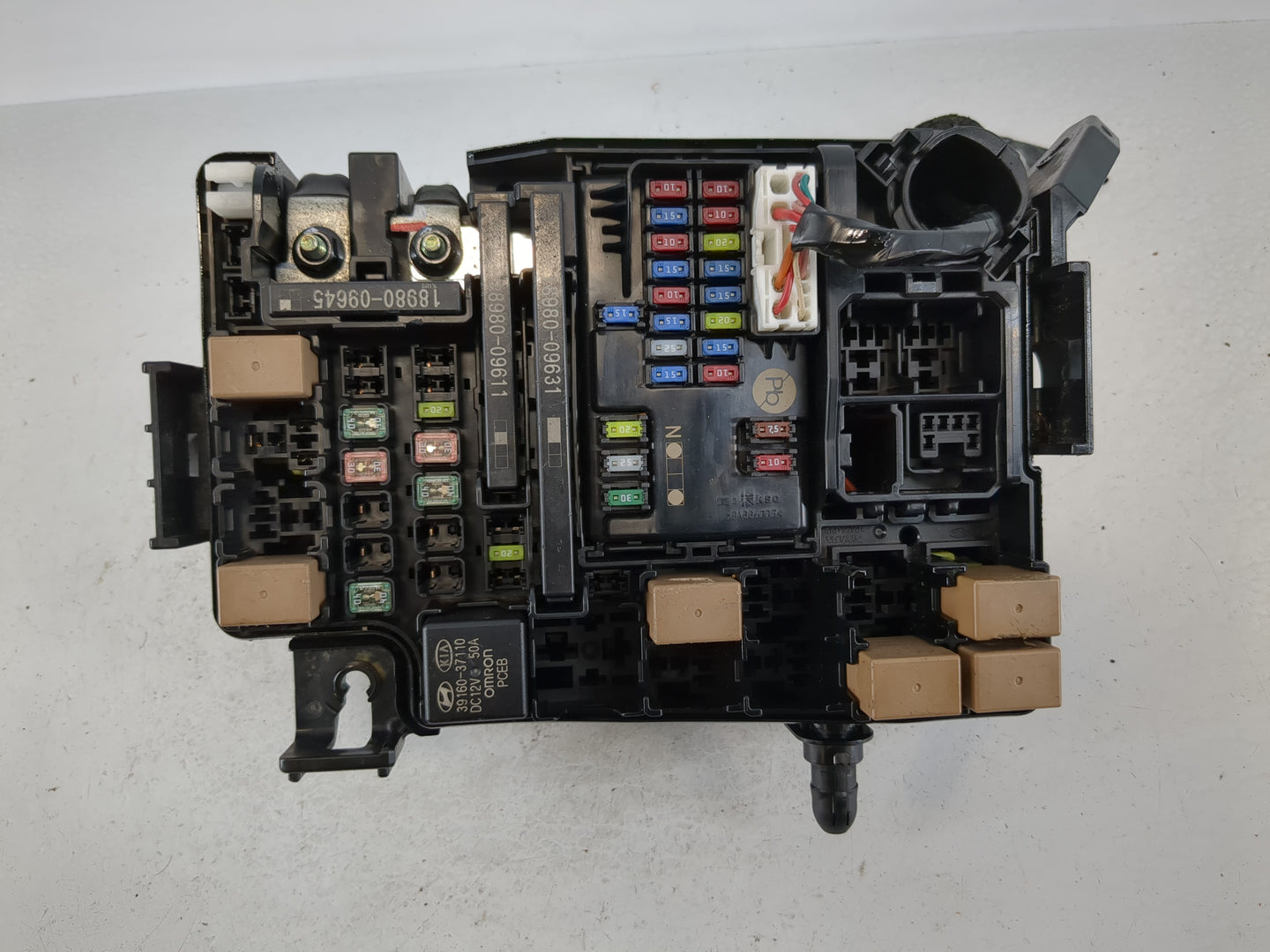 2021 Kia Forte Fusebox Fuse Box Panel Relay Module P/N:91431 M7052 Fits OEM Used Auto Parts - Oemusedautoparts1.com