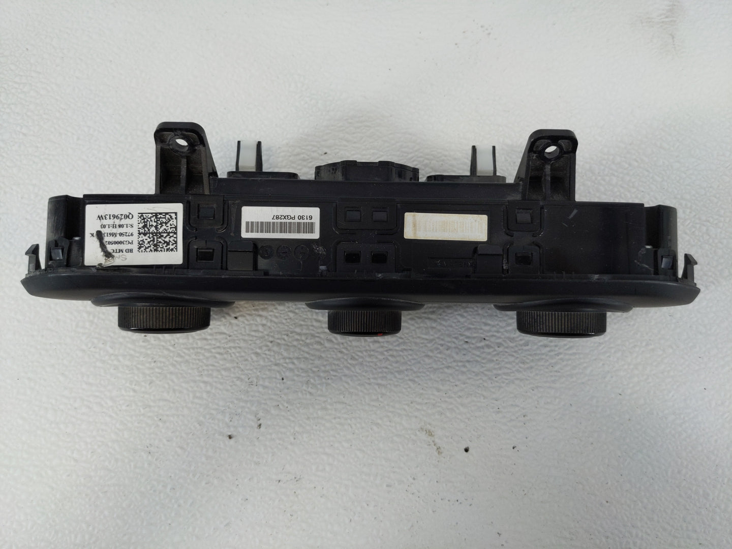 2019-2021 Kia Forte Climate Control Module Temperature AC/Heater Replacement P/N:97250-M613WK Fits Fits 2019 2020 2021 OEM U