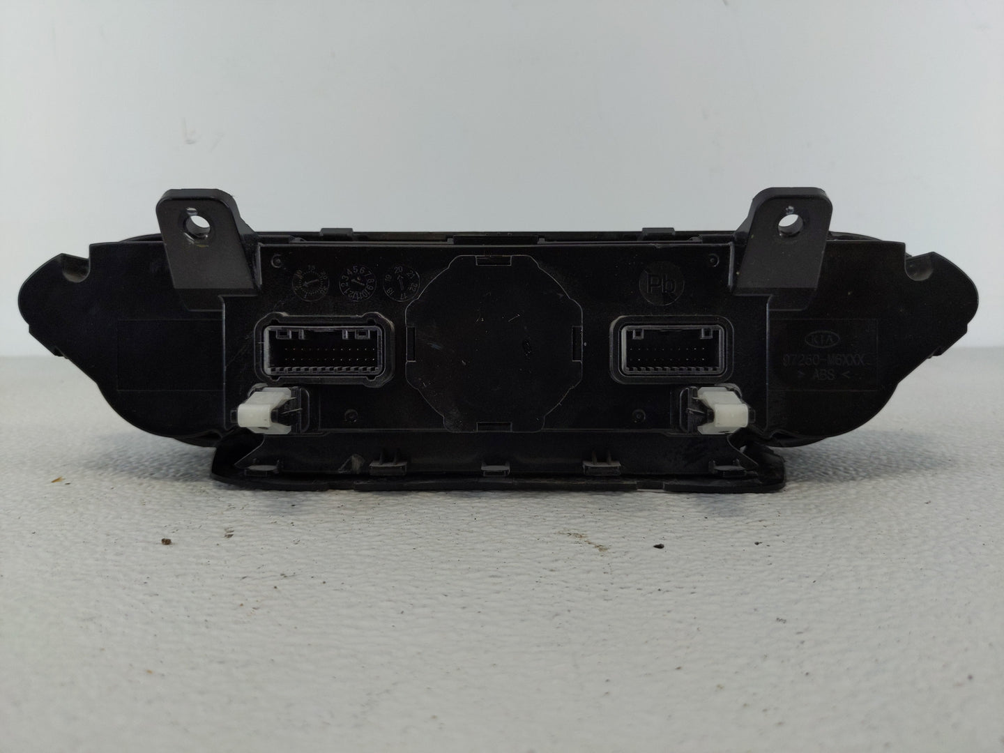 2019-2021 Kia Forte Climate Control Module Temperature AC/Heater Replacement P/N:97250-M613WK Fits Fits 2019 2020 2021 OEM U