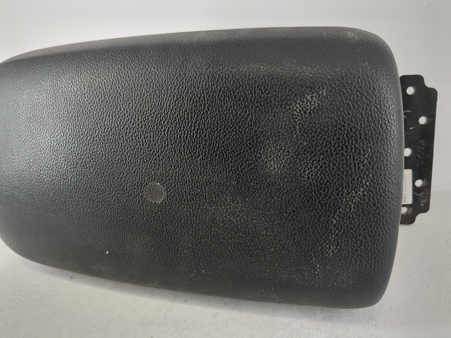 2019-2022 Kia Forte Center Console Armrest Cover Lid Fits Fits 2019 2020 2021 2022 OEM Used Auto Parts - Oemusedautoparts1.c