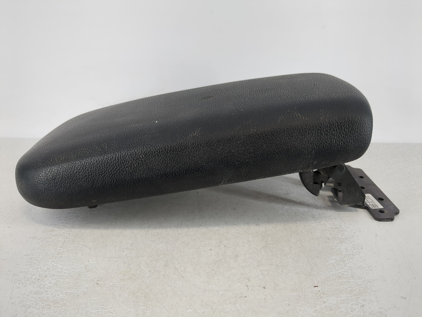 2019-2022 Kia Forte Center Console Armrest Cover Lid Fits Fits 2019 2020 2021 2022 OEM Used Auto Parts - Oemusedautoparts1.c