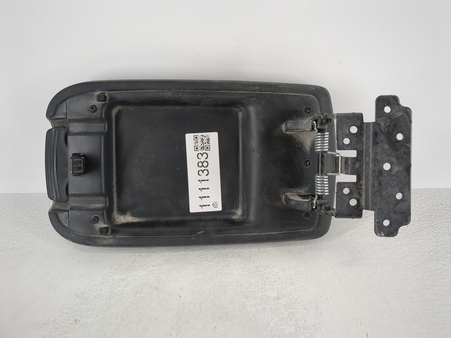 2019-2022 Kia Forte Center Console Armrest Cover Lid Fits Fits 2019 2020 2021 2022 OEM Used Auto Parts - Oemusedautoparts1.c