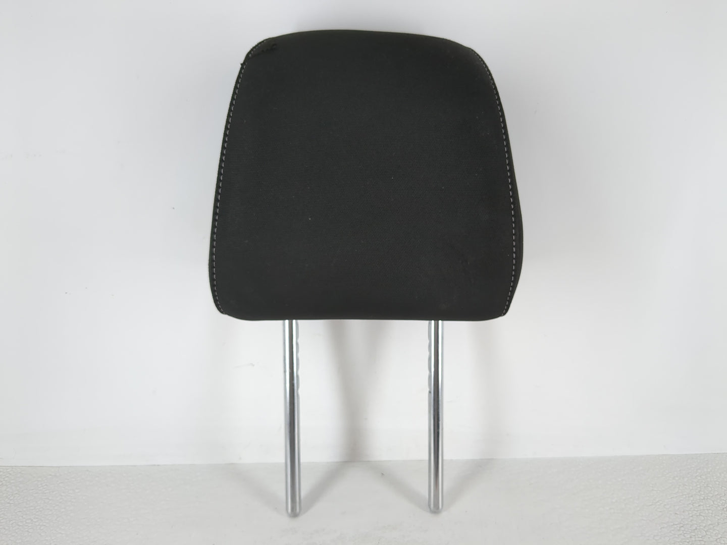 2020-2022 Kia Forte Headrest Head Rest Front Driver Passenger Seat Fits Fits 2020 2021 2022 OEM Used Auto Parts - Oemusedaut