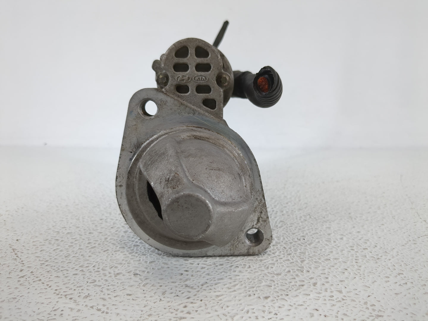 2017-2022 Kia Forte Car Starter Motor Solenoid OEM P/N:8000864 36100-2E561 Fits Fits 2017 2018 2019 2020 2021 2022 OEM Used 