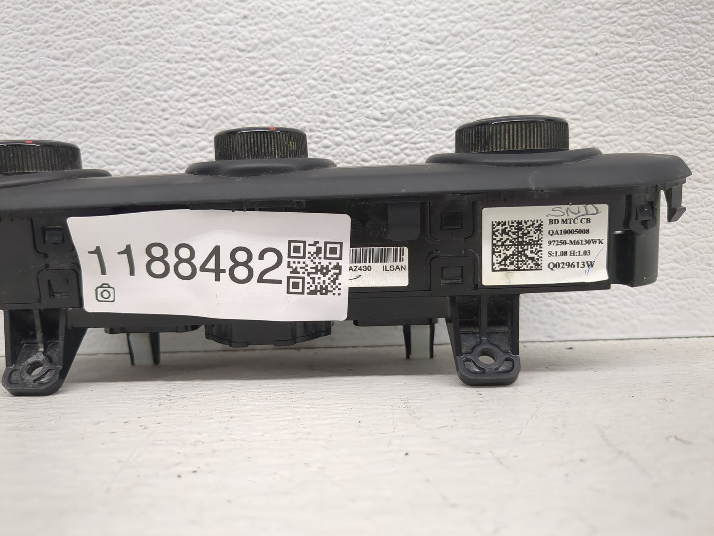 2019-2021 Kia Forte Climate Control Module Temperature AC/Heater Replacement P/N:97250-M6130WK Fits Fits 2019 2020 2021 OEM 