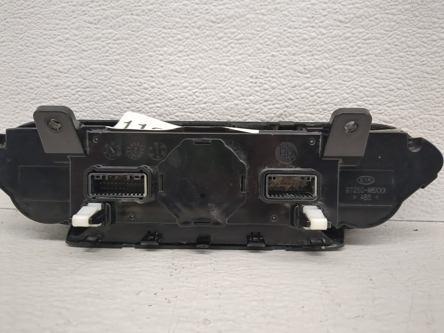 2019-2021 Kia Forte Climate Control Module Temperature AC/Heater Replacement P/N:97250-M6130WK Fits Fits 2019 2020 2021 OEM 