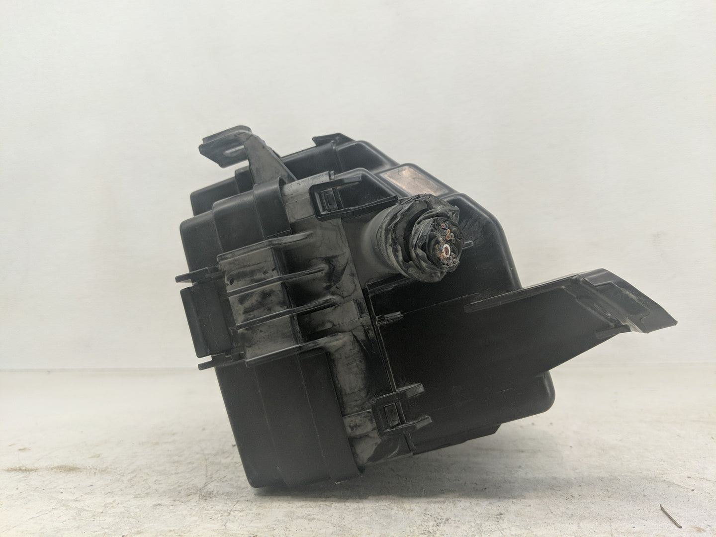 2021 Kia Forte Fusebox Fuse Box Panel Relay Module P/N:91470 M7190 Fits OEM Used Auto Parts - Oemusedautoparts1.com