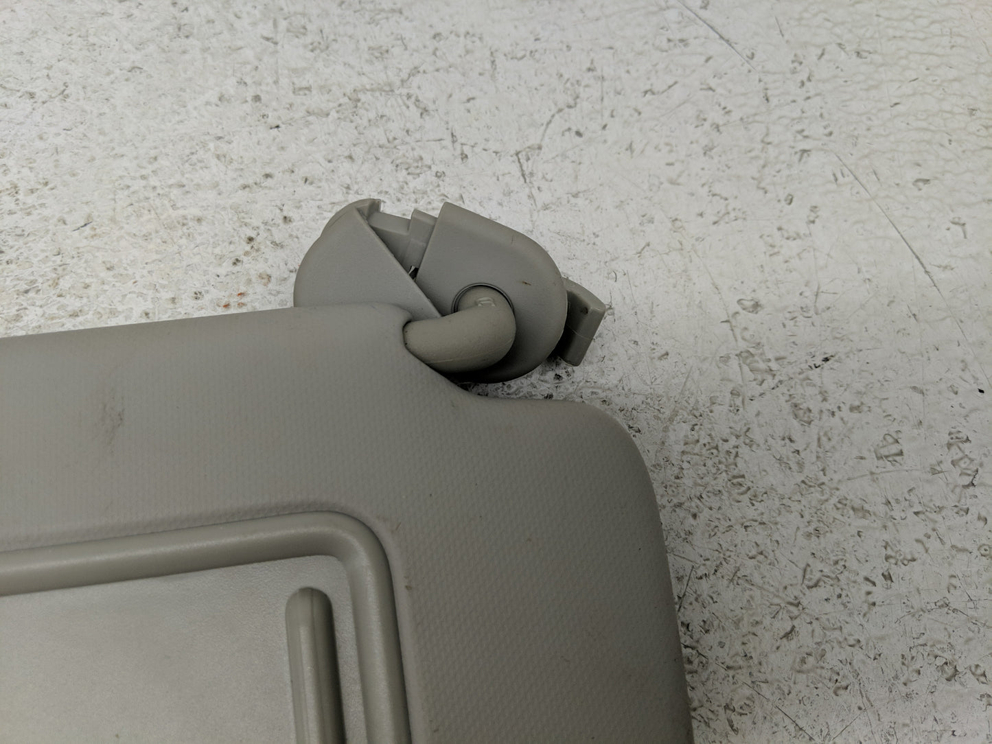 2019-2021 Kia Forte Sun Visor Shade Replacement Passenger Right Mirror Fits Fits 2019 2020 2021 OEM Used Auto Parts - Oemuse