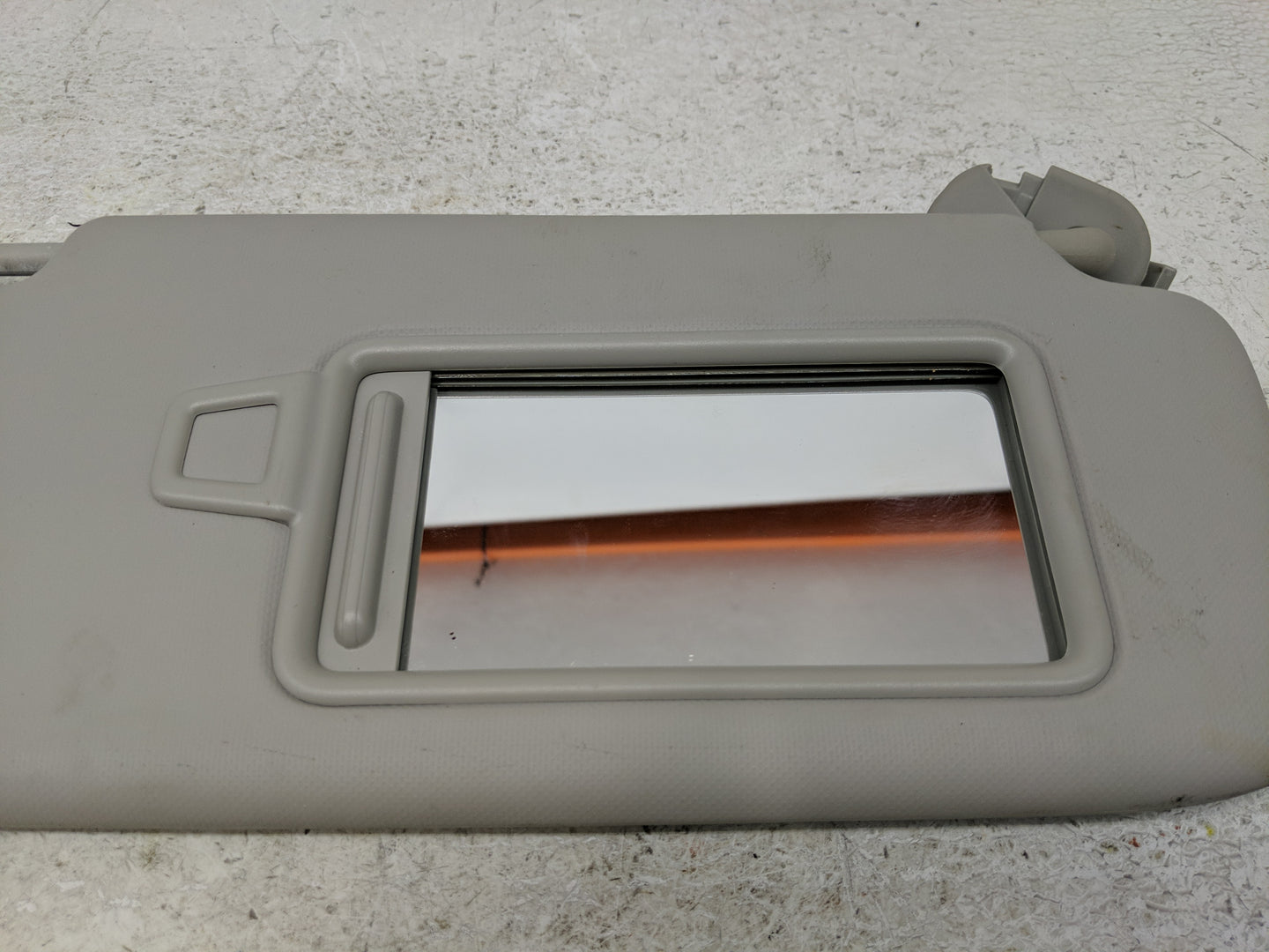 2019-2021 Kia Forte Sun Visor Shade Replacement Passenger Right Mirror Fits Fits 2019 2020 2021 OEM Used Auto Parts - Oemuse