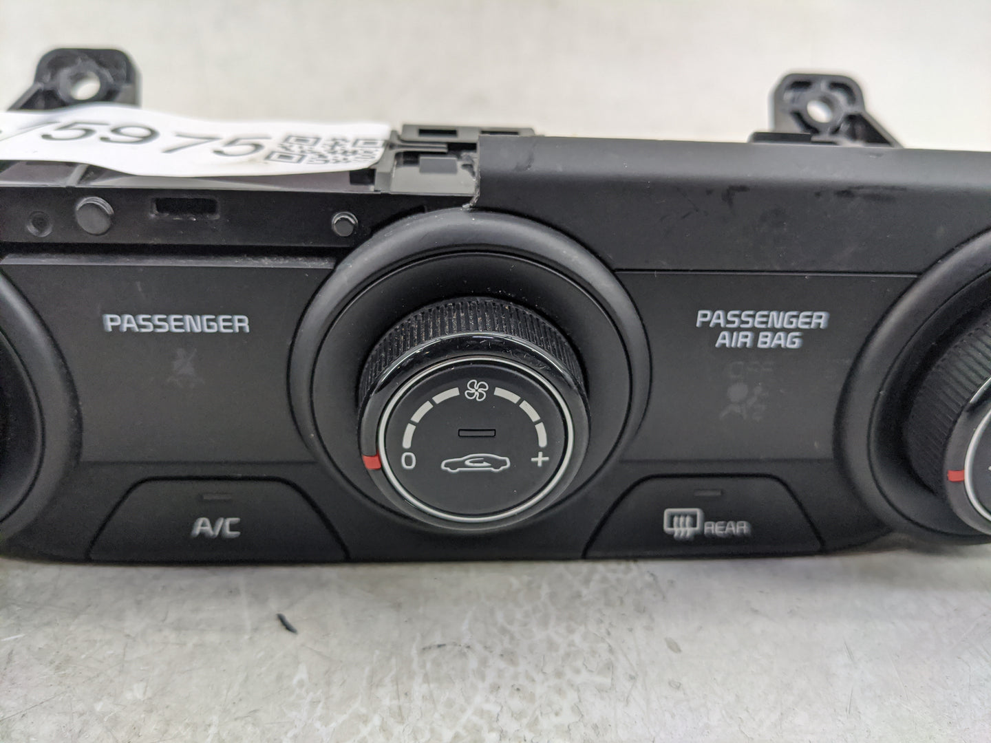 2019-2021 Kia Forte Climate Control Module Temperature AC/Heater Replacement P/N:97250-M6XXX Fits Fits 2019 2020 2021 OEM Us