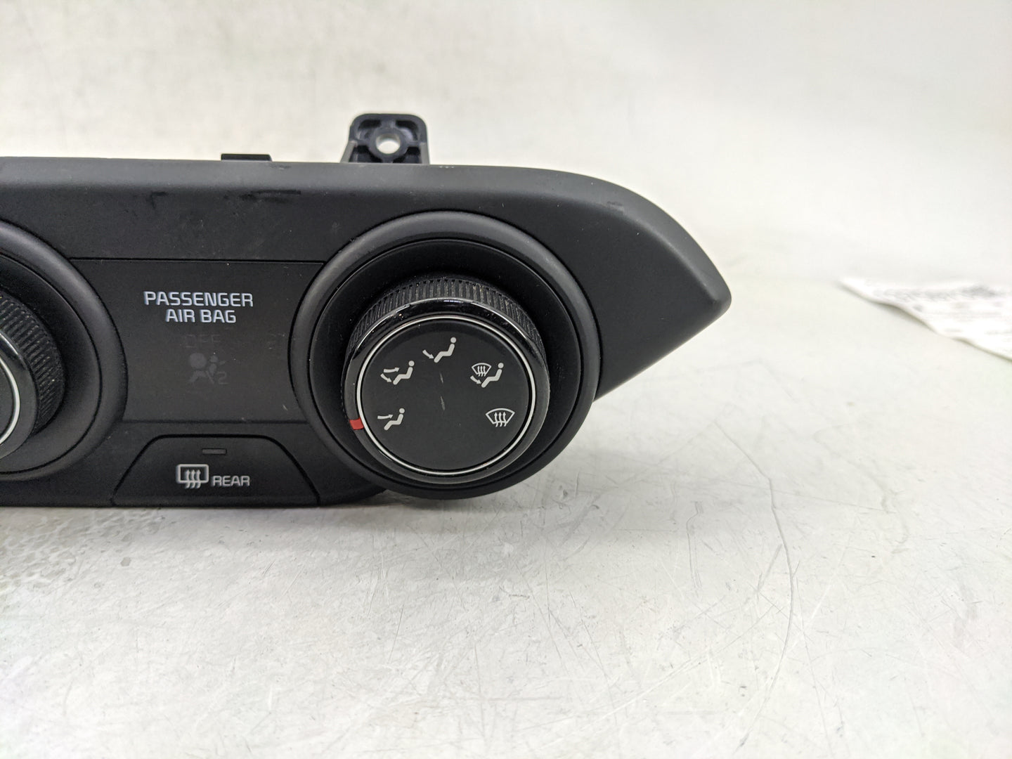 2019-2021 Kia Forte Climate Control Module Temperature AC/Heater Replacement P/N:97250-M6XXX Fits Fits 2019 2020 2021 OEM Us