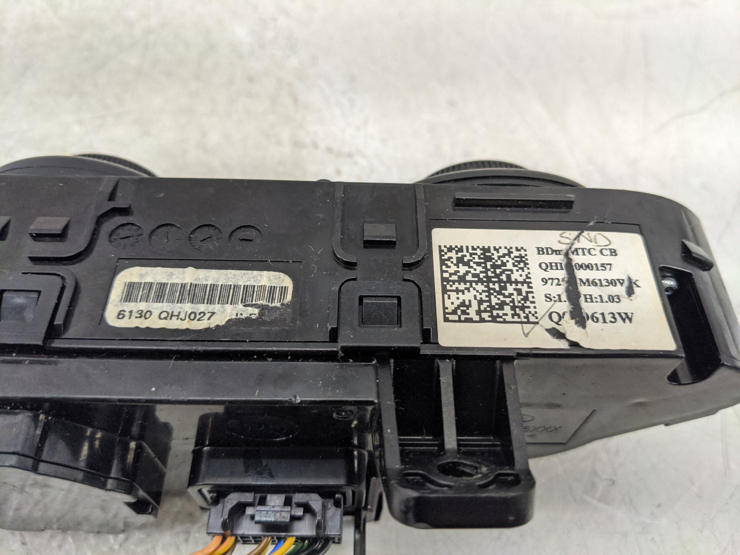 2019-2021 Kia Forte Climate Control Module Temperature AC/Heater Replacement P/N:97250M6120GBU Fits Fits 2019 2020 2021 OEM 