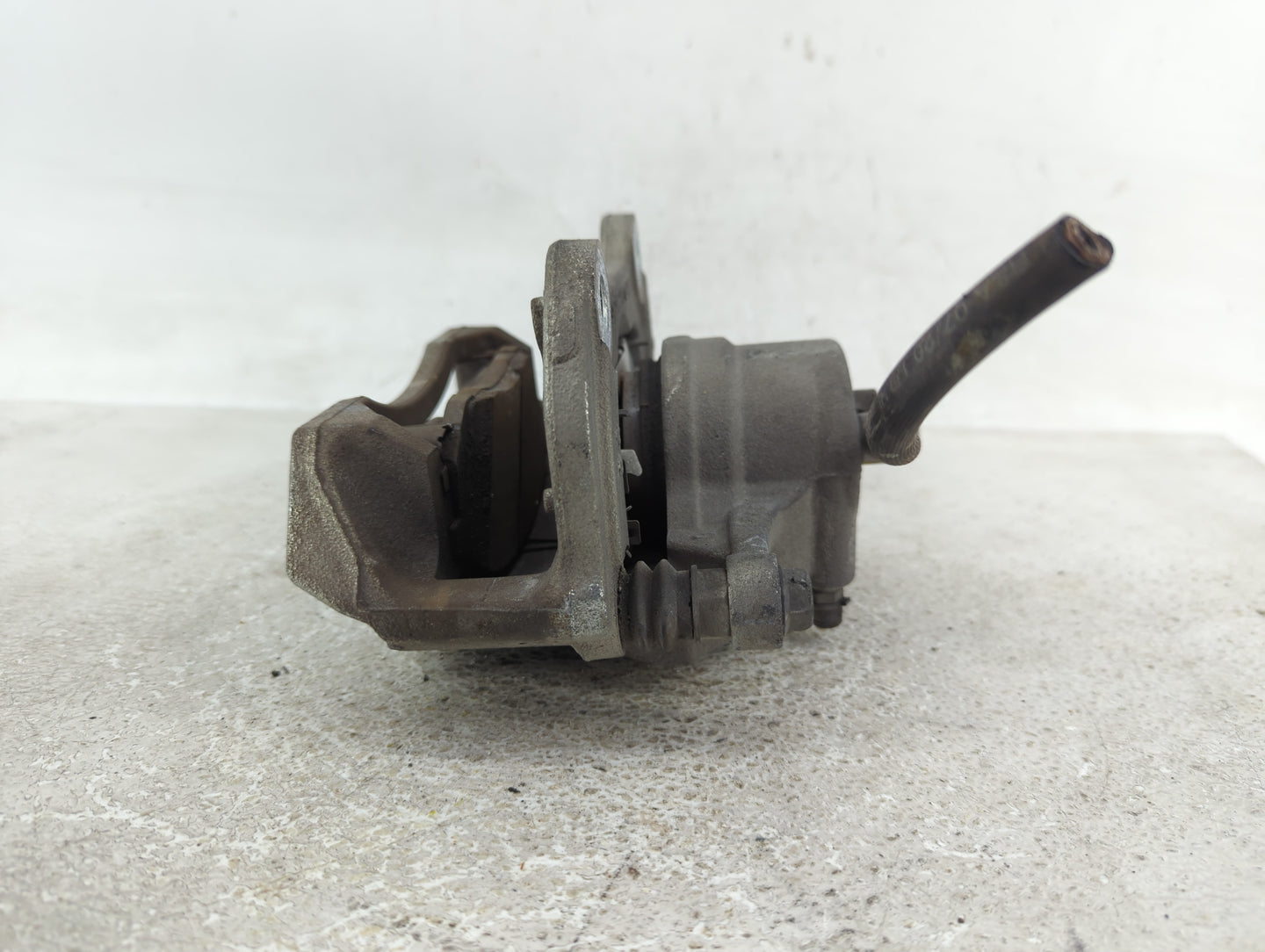 2019-2022 Kia Forte Front Driver Left Brake Caliper - Oemusedautoparts1.com