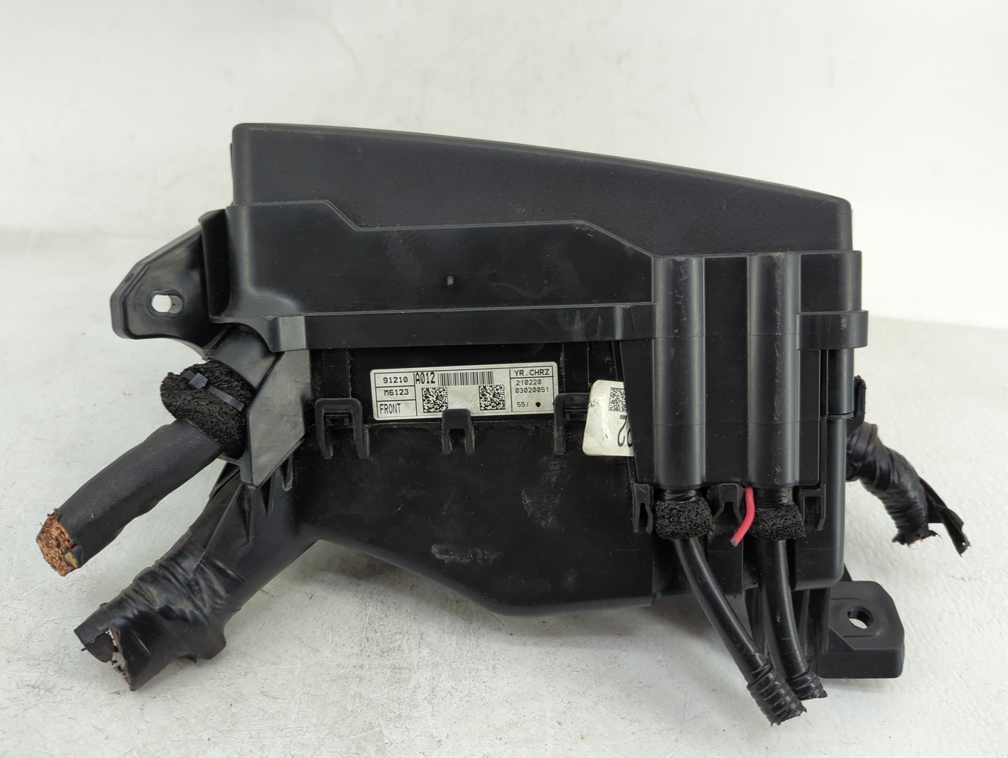 2021 Kia Forte Fusebox Fuse Box Panel Relay Module P/N:91210-M6123 Fits OEM Used Auto Parts - Oemusedautoparts1.com