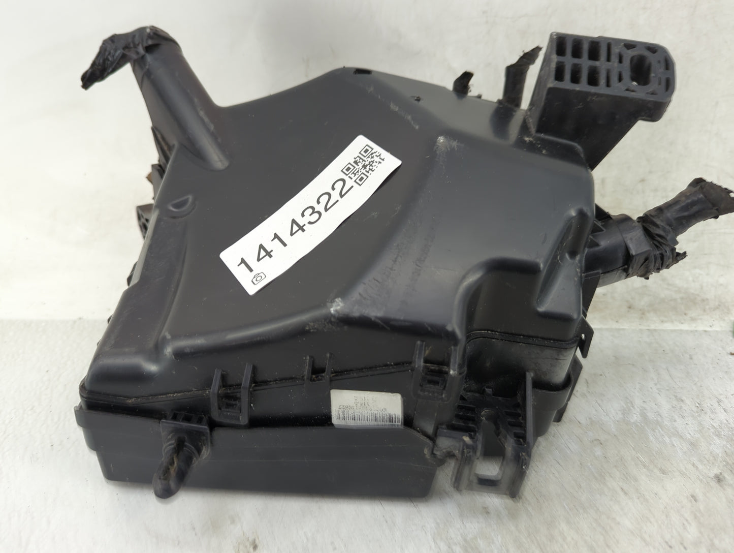 2021 Kia Forte Fusebox Fuse Box Panel Relay Module P/N:91431-M7192 Fits OEM Used Auto Parts - Oemusedautoparts1.com