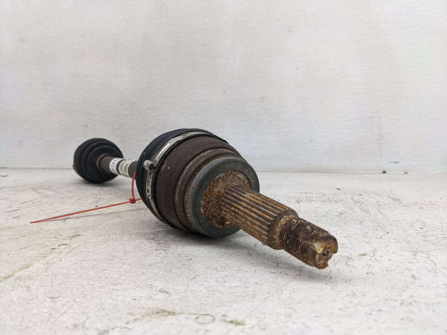 Axle Shaft Front Driver Cv C/v 1428309 - Oemusedautoparts1.com