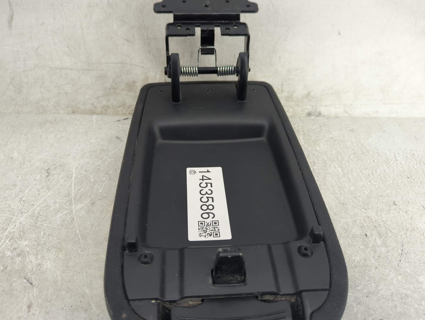 2021 Kia Forte Center Console Armrest Cover Lid Fits OEM Used Auto Parts - Oemusedautoparts1.com