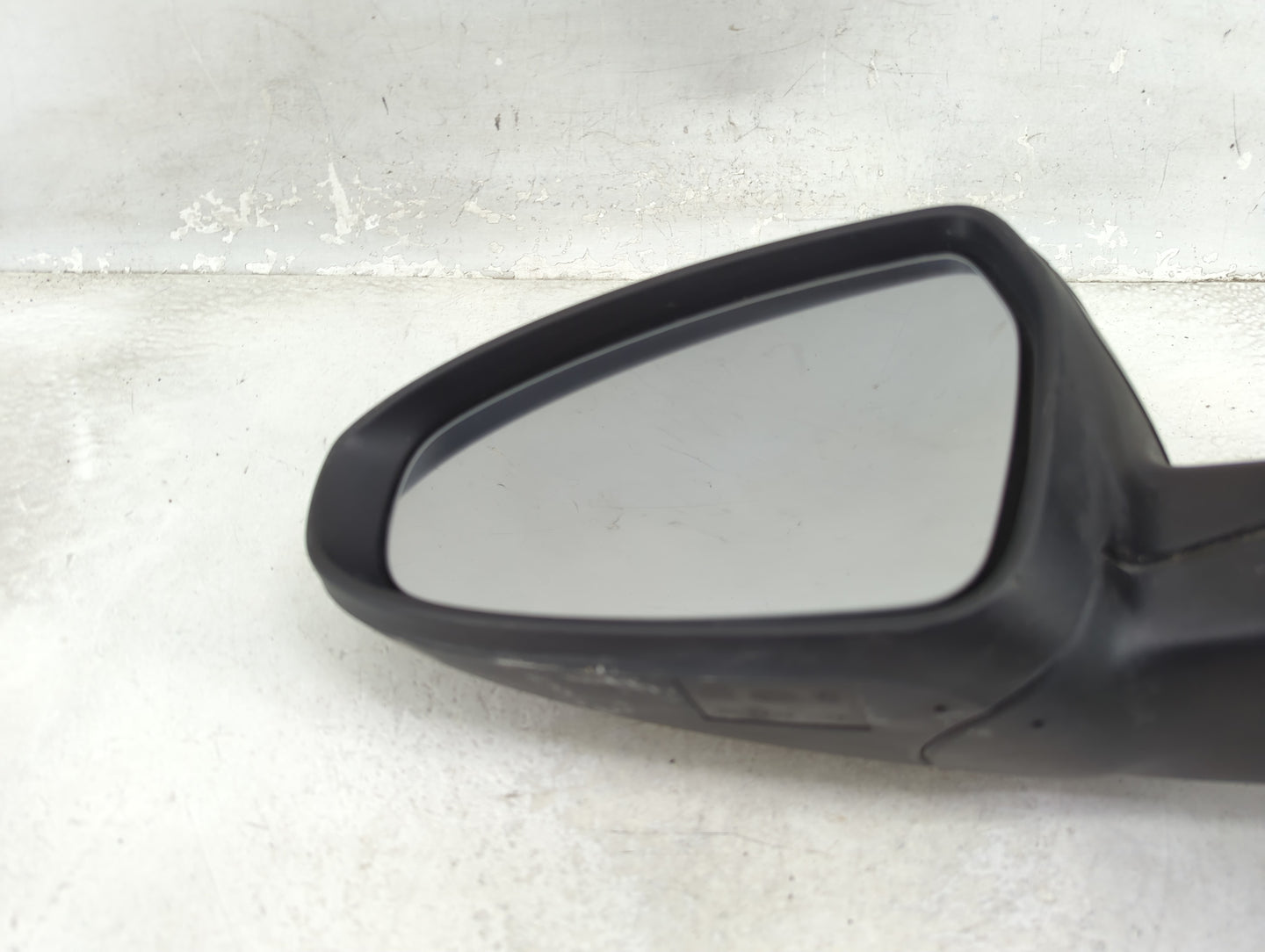 2020-2022 Kia Forte Driver Side View Mirror - Left Door Mirror OEM Used - Oemusedautoparts1.com