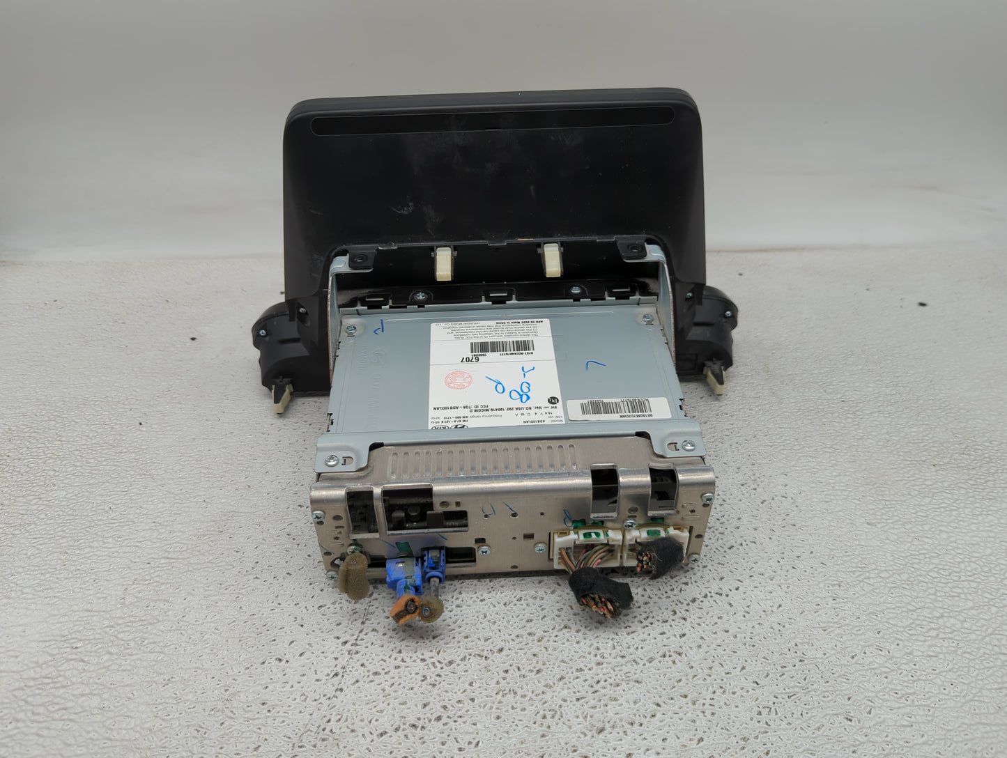 2019-2021 Kia Forte Radio AM FM Cd Player Receiver Replacement P/N:96160M7070WK Fits Fits 2019 2020 2021 OEM Used Auto Parts