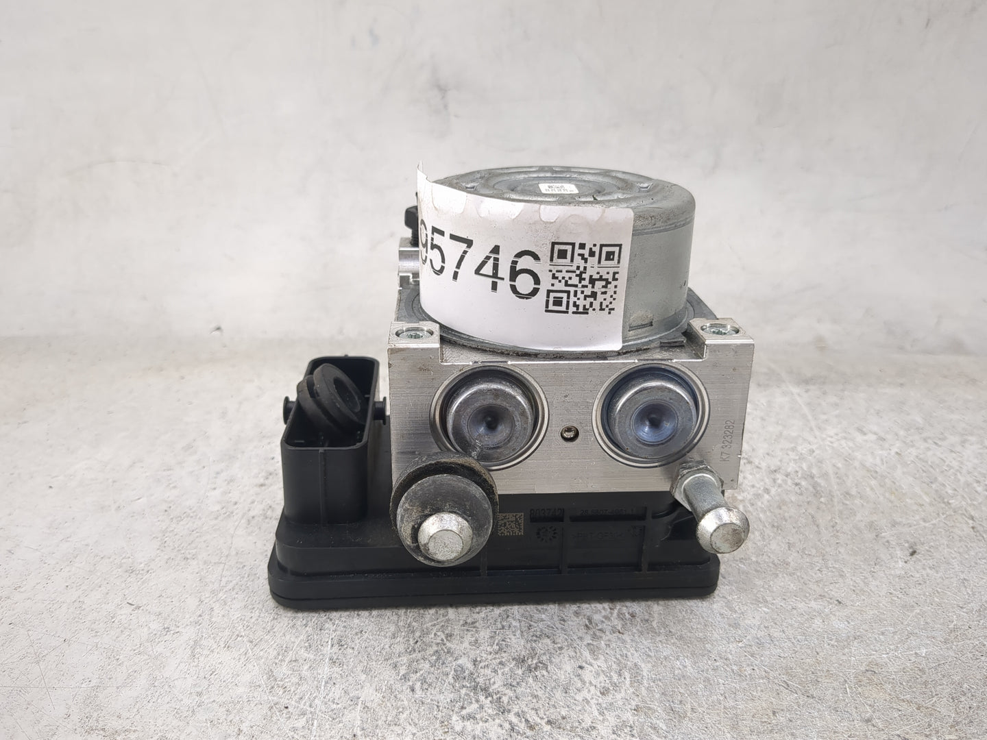 2019-2021 Kia Forte ABS Pump Control Module Replacement P/N:58900-M7260 06.2102-6698.4 Fits Fits 2019 2020 2021 OEM Used Aut