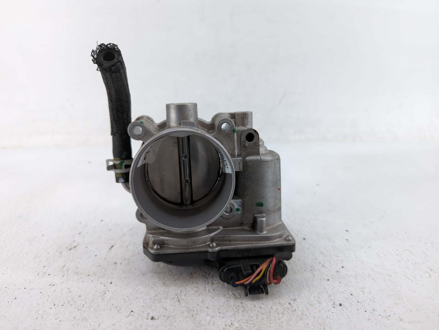 2020-2022 Kia Forte Throttle Body P/N:35100-2E710 Fits Fits 2020 2021 2022 OEM Used Auto Parts - Oemusedautoparts1.com