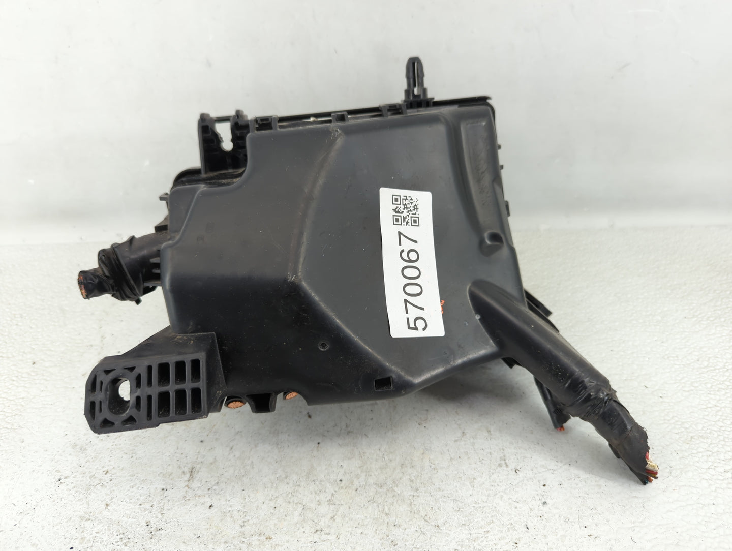 2021 Kia Forte Fusebox Fuse Box Panel Relay Module P/N:91956-M7020 Fits OEM Used Auto Parts - Oemusedautoparts1.com