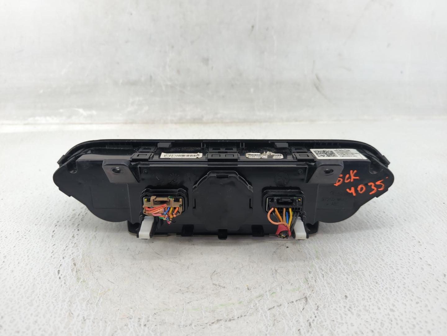 2019-2021 Kia Forte Climate Control Module Temperature AC/Heater Replacement P/N:97250-M6130GBU Fits Fits 2019 2020 2021 OEM