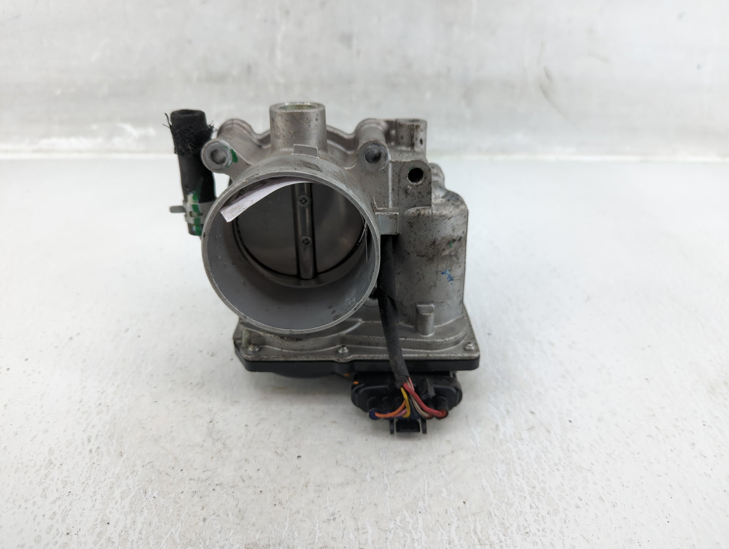 2020-2022 Kia Forte Throttle Body P/N:6100 12D16 E1944 35100-2E710 Fits Fits 2020 2021 2022 OEM Used Auto Parts - Oemusedaut