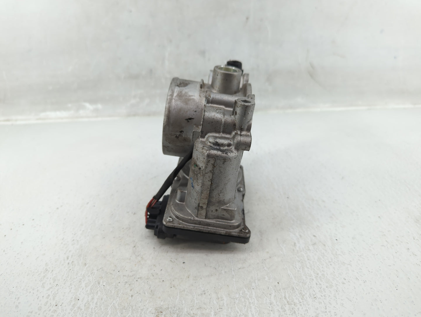 2020-2022 Kia Forte Throttle Body P/N:6100 12D16 E1944 35100-2E710 Fits Fits 2020 2021 2022 OEM Used Auto Parts - Oemusedaut