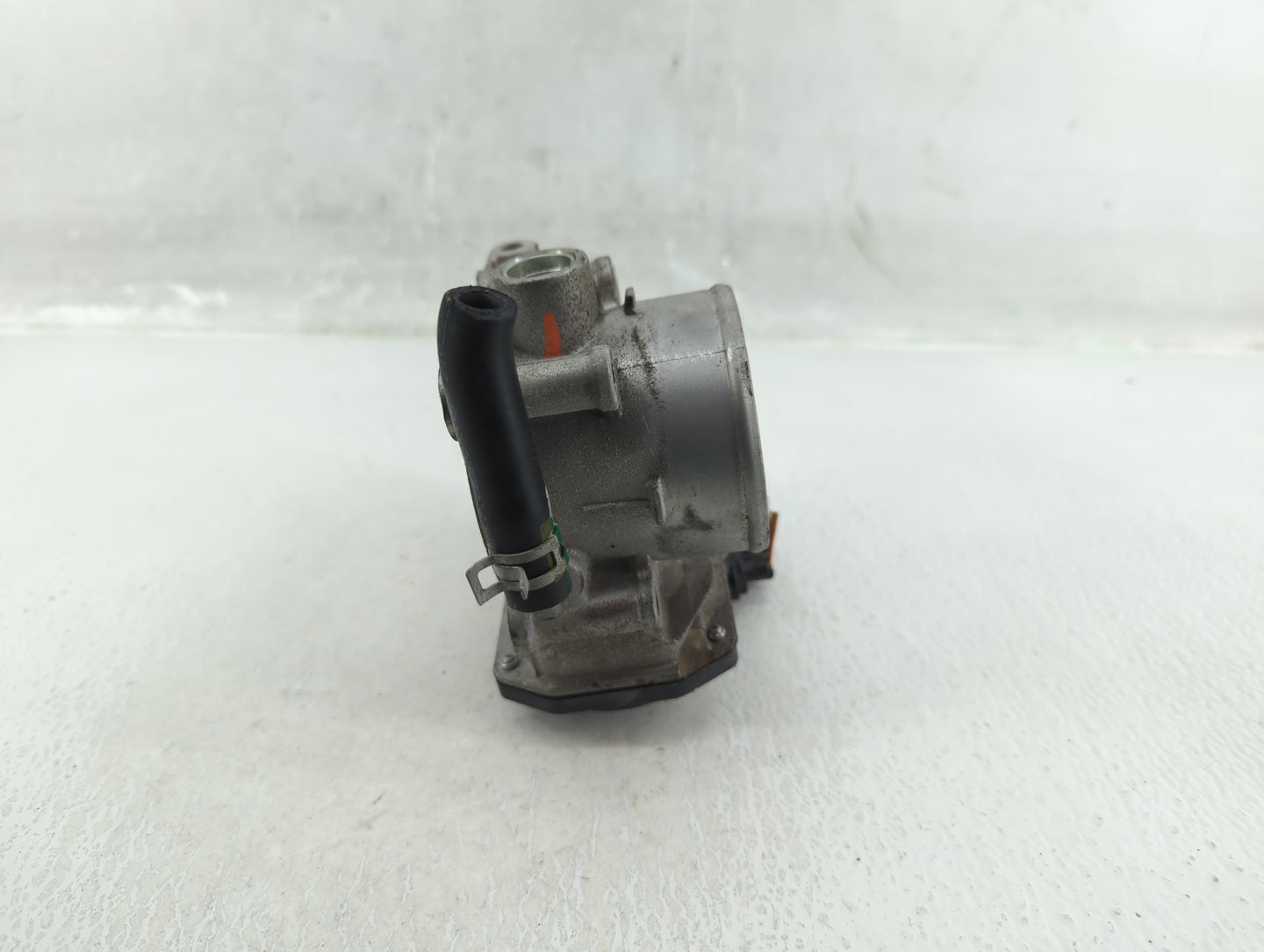 2020-2022 Kia Forte Throttle Body P/N:35100-2E710 RME60-21 Fits Fits 2020 2021 2022 OEM Used Auto Parts - Oemusedautoparts1.