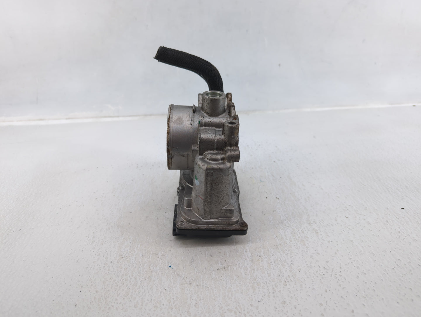 2020-2022 Kia Forte Throttle Body P/N:6100 08D25 35100-2E710 Fits Fits 2020 2021 2022 OEM Used Auto Parts - Oemusedautoparts