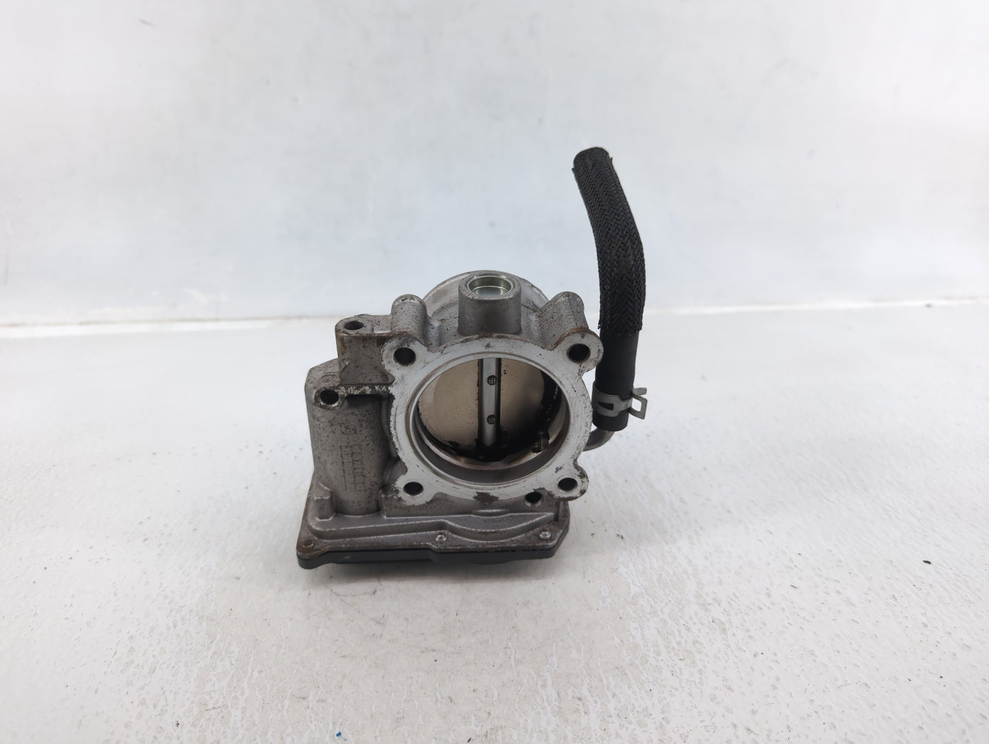 2020-2022 Kia Forte Throttle Body P/N:6100 08D25 35100-2E710 Fits Fits 2020 2021 2022 OEM Used Auto Parts - Oemusedautoparts