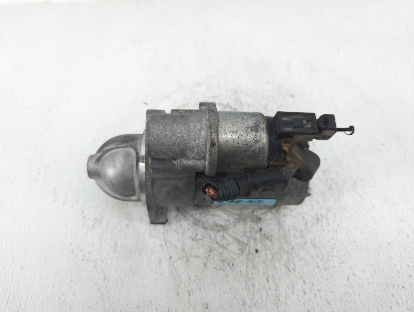 2017-2022 Kia Forte Car Starter Motor Solenoid OEM P/N:8000864 36100-2E561 Fits Fits 2017 2018 2019 2020 2021 2022 OEM Used 