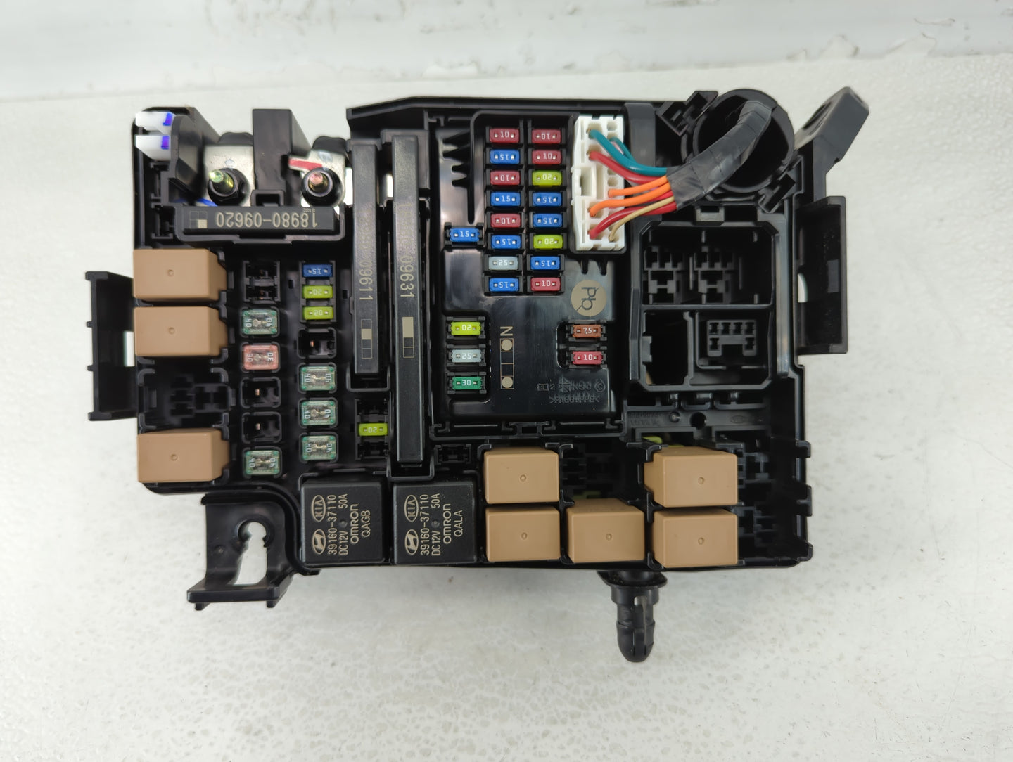 2021 Kia Forte Fusebox Fuse Box Panel Relay Module P/N:91470 M7180 Fits OEM Used Auto Parts - Oemusedautoparts1.com